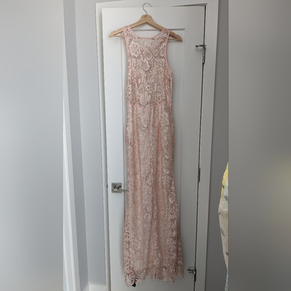 Lacey Peach Dress - Picture 7 of 7